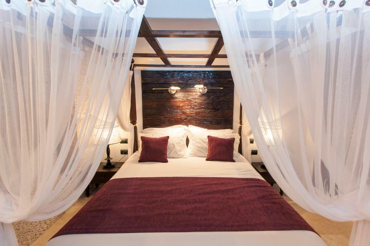 Ibiza Luxury Villa Santa Eularia des Riu Exterior photo