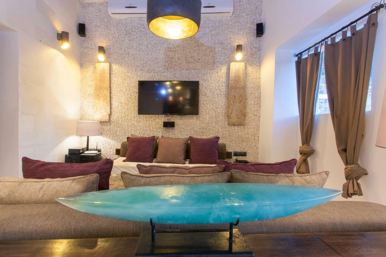 Ibiza Luxury Villa Santa Eularia des Riu Exterior photo